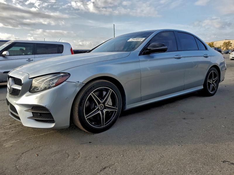 Фото 1 - MERCEDES-BENZ E-CLASS