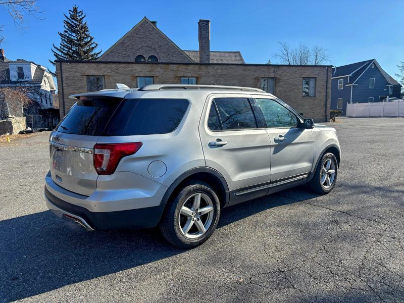 Фото 4 - FORD EXPLORER