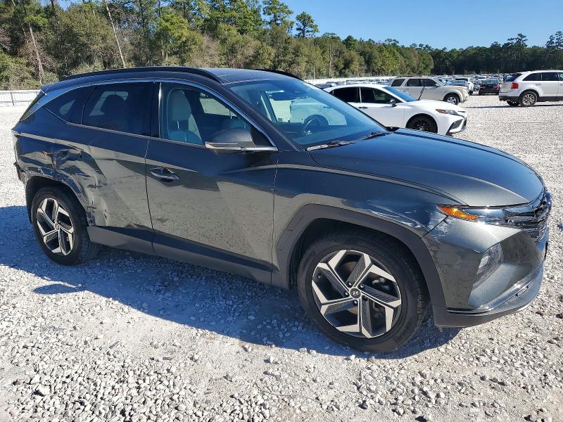 Фото 4 - HYUNDAI TUCSON