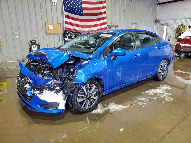 Фото 1 - NISSAN VERSA