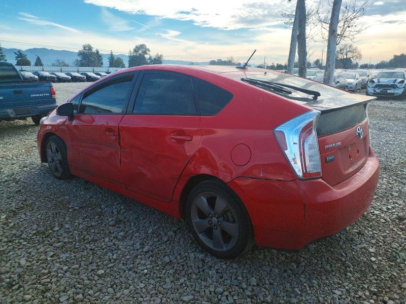 Фото 2 - TOYOTA PRIUS