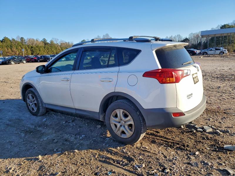 Фото 2 - TOYOTA RAV4