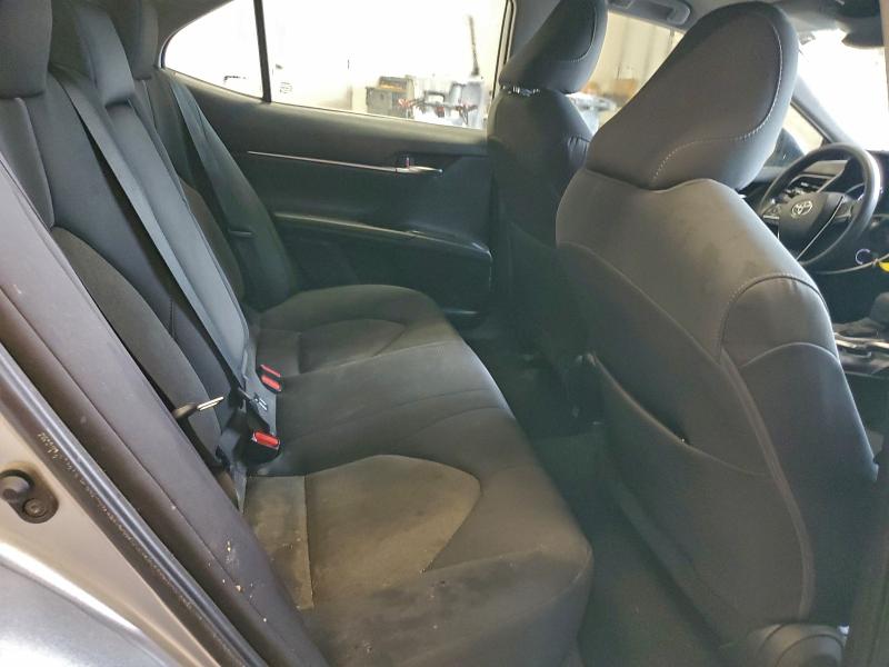 Фото 10 - TOYOTA CAMRY