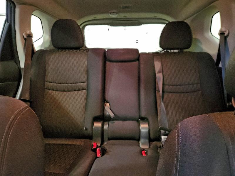 Фото 10 - NISSAN ROGUE