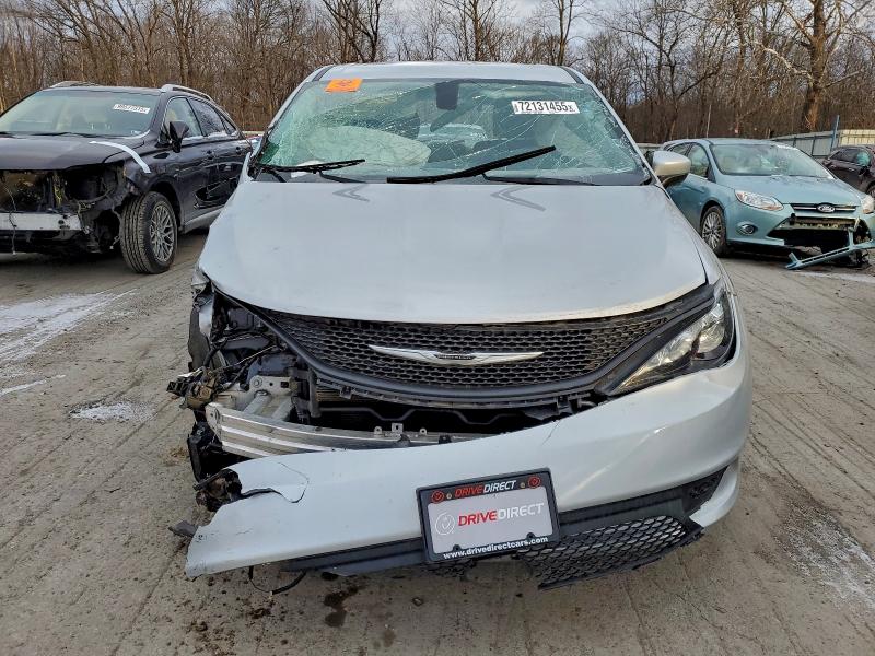 Фото 5 - CHRYSLER MINIVAN