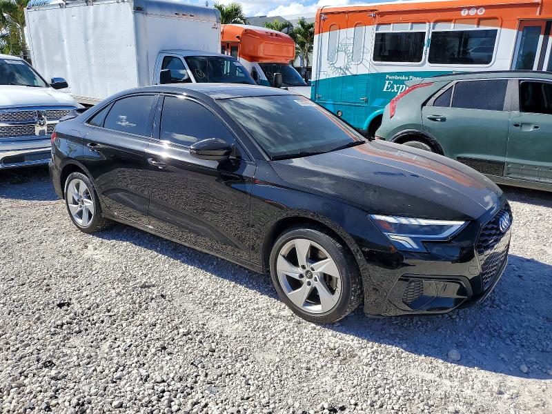 Фото 4 - AUDI A3