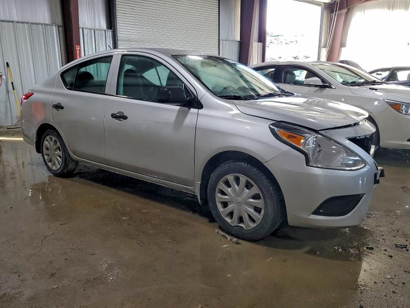 Фото 4 - NISSAN VERSA