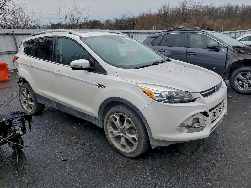 Фото 4 - FORD ESCAPE