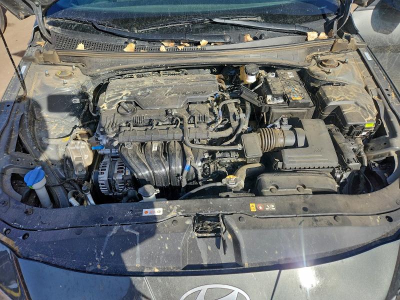 Фото 11 - HYUNDAI ELANTRA