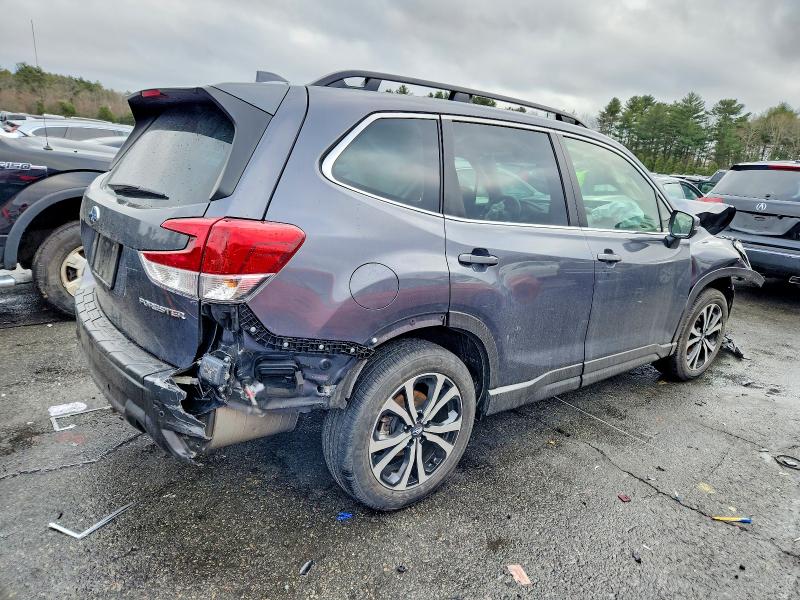 Фото 3 - SUBARU FORESTER
