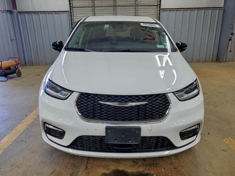 Фото 5 - CHRYSLER PACIFICA