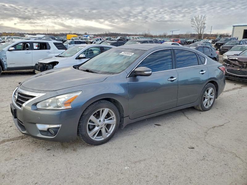 Фото 1 - NISSAN ALTIMA