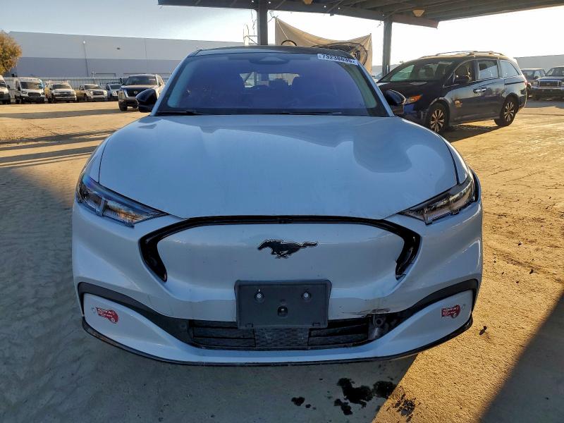 Фото 5 - FORD MUSTANG