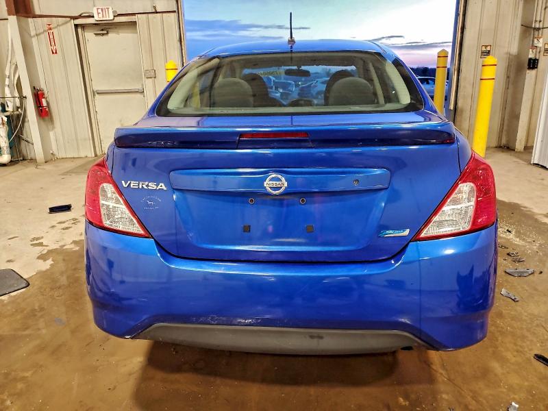 Фото 6 - NISSAN VERSA