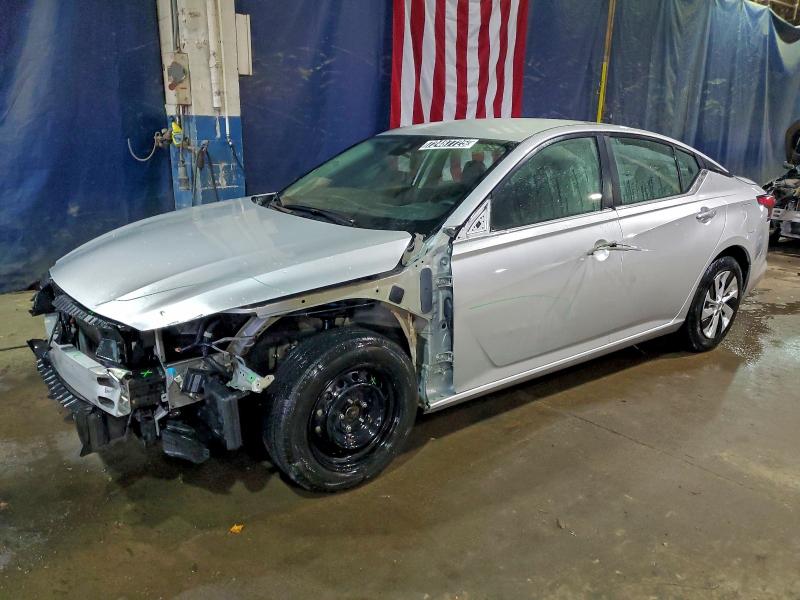 Фото 1 - NISSAN ALTIMA