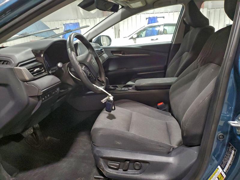 Фото 7 - TOYOTA CAMRY