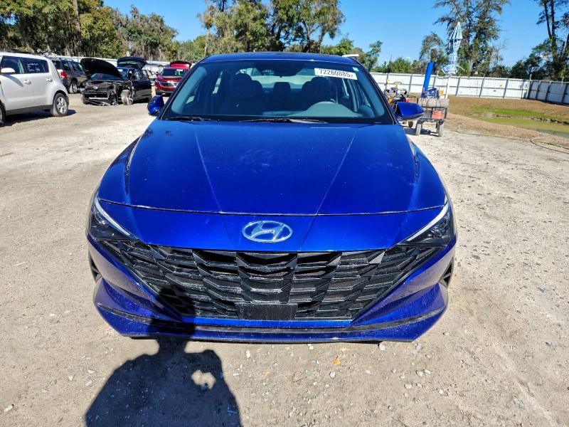 Фото 5 - HYUNDAI ELANTRA