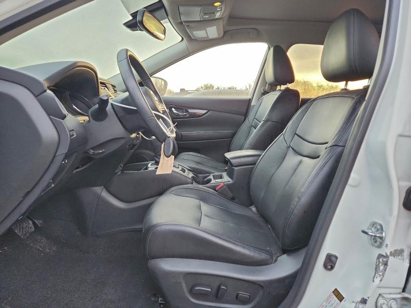 Фото 7 - NISSAN ROGUE