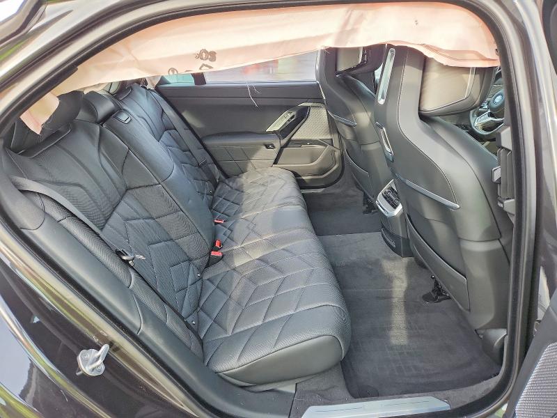 Фото 10 - BMW I7 XDRIVE6