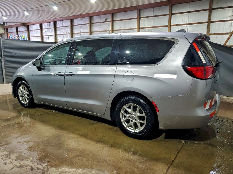 Фото 2 - CHRYSLER MINIVAN