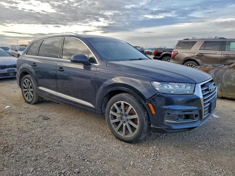 Фото 4 - AUDI Q7