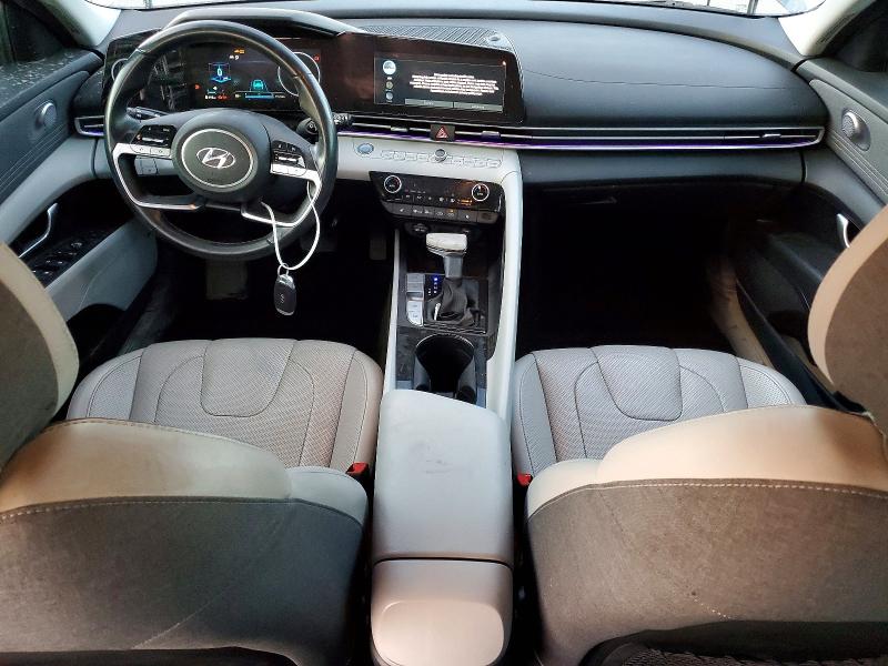 Фото 8 - HYUNDAI ELANTRA