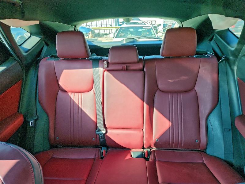 Фото 10 - LEXUS NX 350