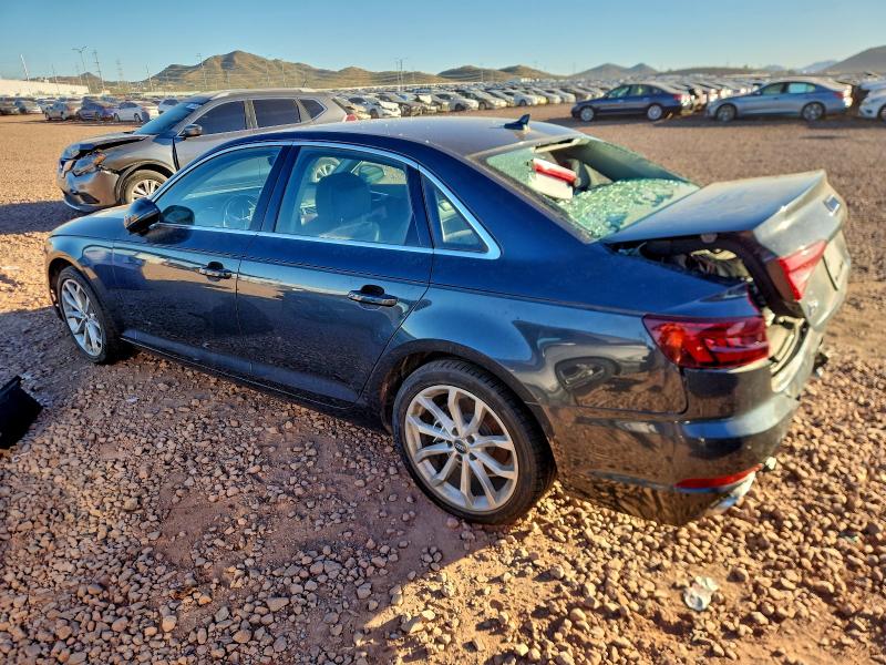 Фото 2 - AUDI A4