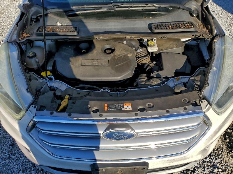 Фото 12 - FORD ESCAPE