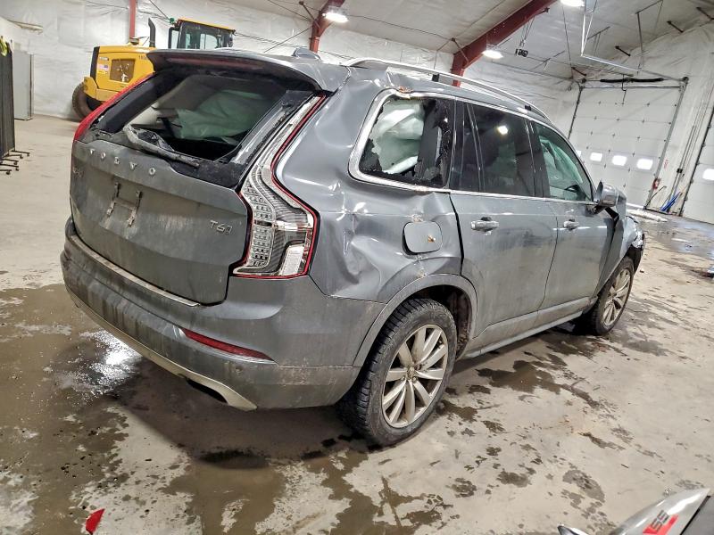 Фото 3 - VOLVO XC90