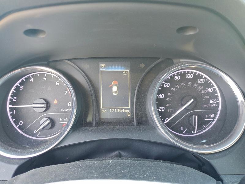 Фото 9 - TOYOTA CAMRY