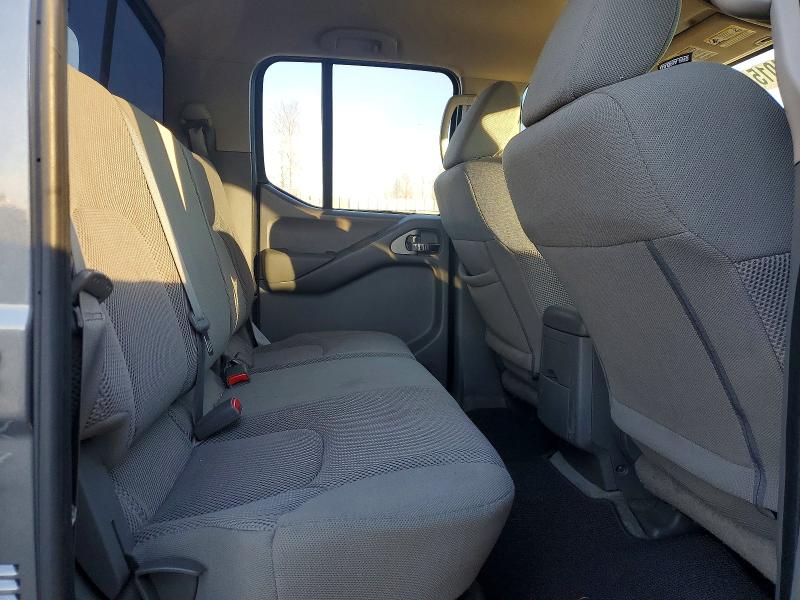 Фото 10 - NISSAN FRONTIER