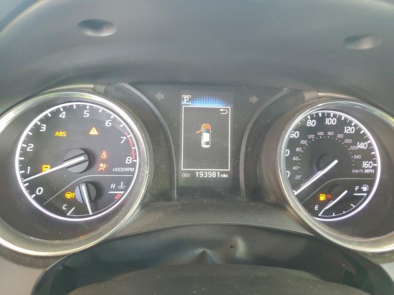 Фото 9 - TOYOTA CAMRY