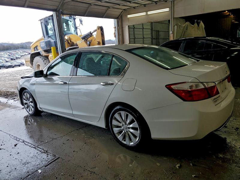 Фото 2 - HONDA ACCORD