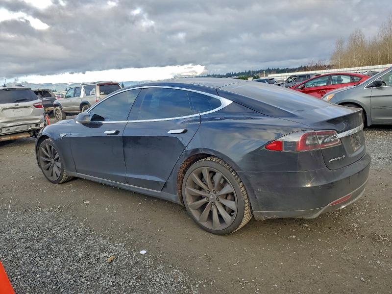 TESLA MODEL S 2015 VIN 5YJSA1E22FF114517