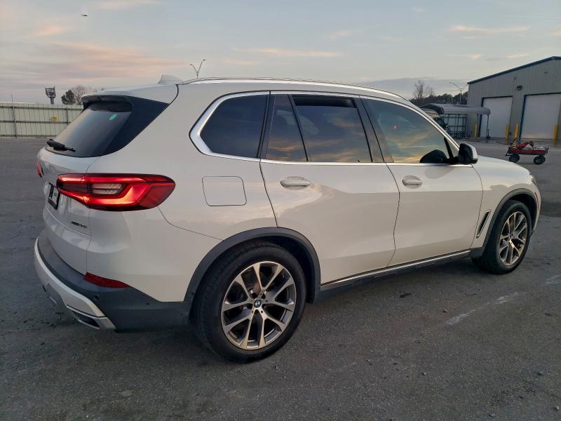 Фото 3 - BMW X5