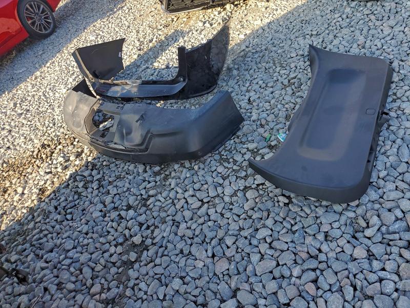 Фото 13 - CHEVROLET EQUINOX