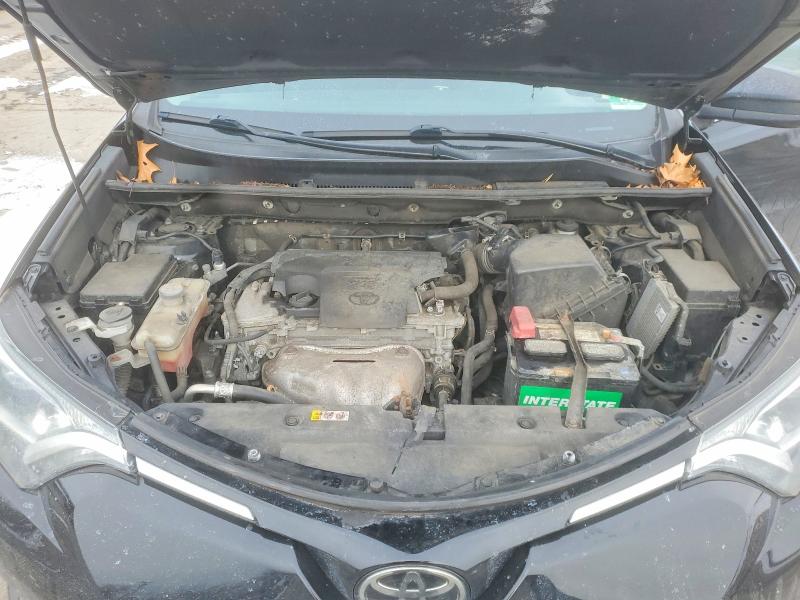 Фото 12 - TOYOTA RAV4