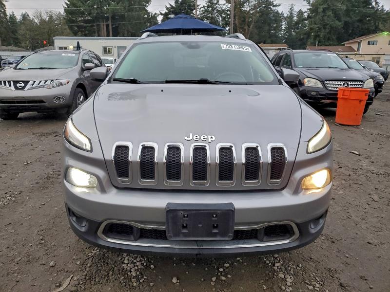 Фото 5 - JEEP GRAND CHER