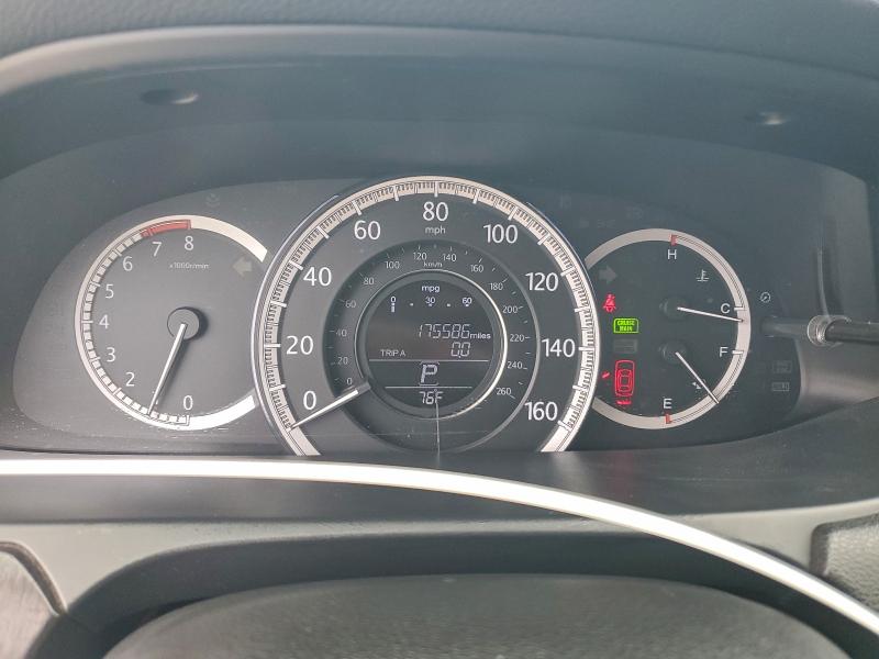 Фото 9 - HONDA ACCORD