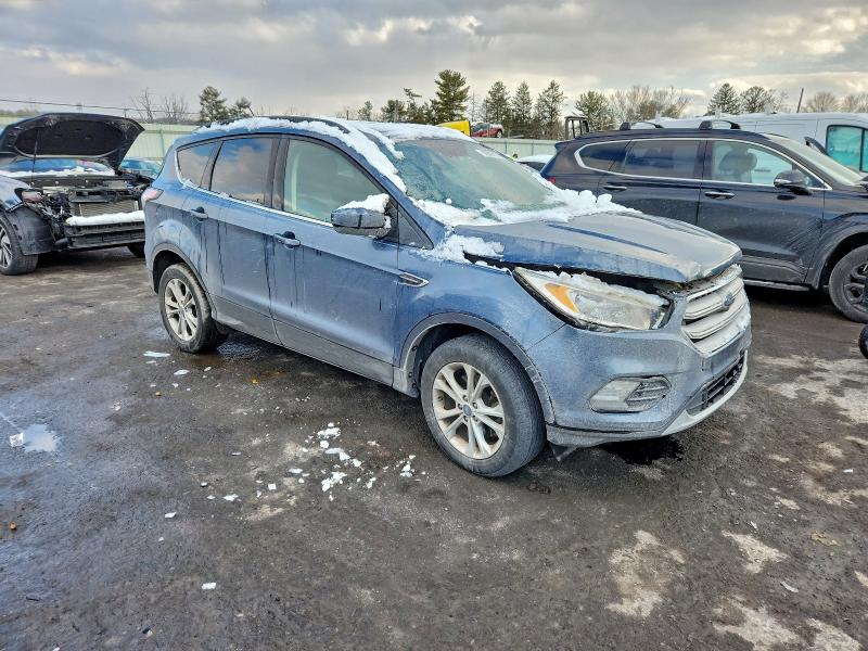 Фото 4 - FORD ESCAPE