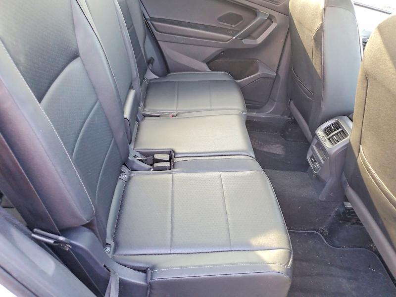 Фото 11 - VOLKSWAGEN TIGUAN