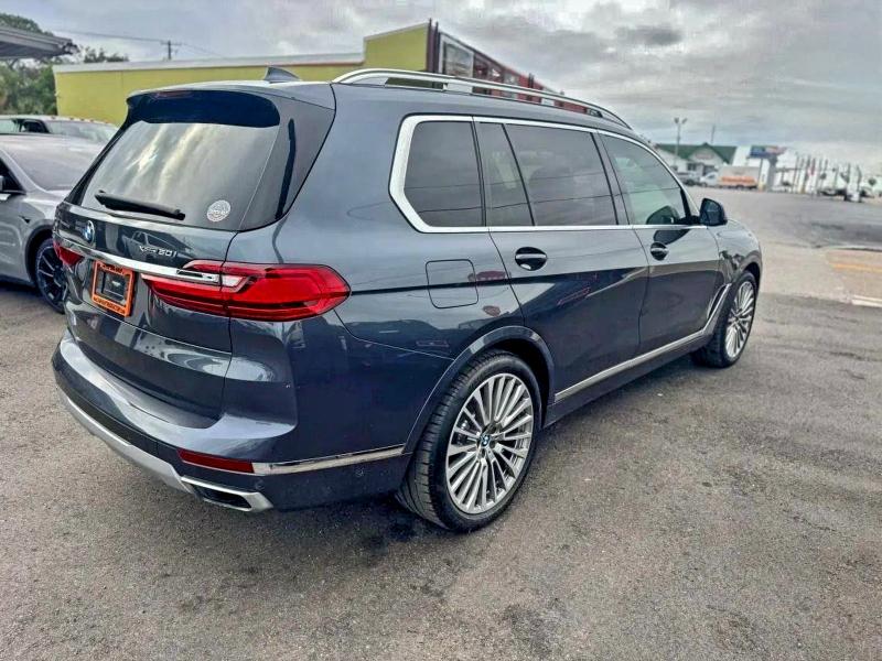 Фото 4 - BMW X7