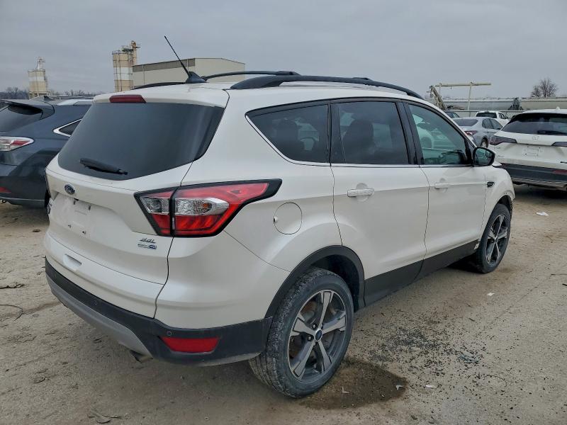 Фото 3 - FORD ESCAPE