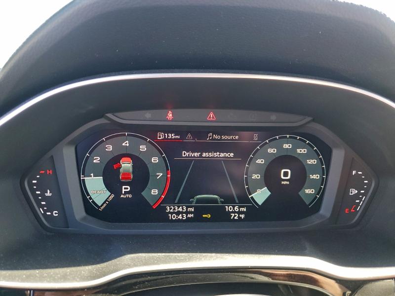 Фото 9 - AUDI Q3