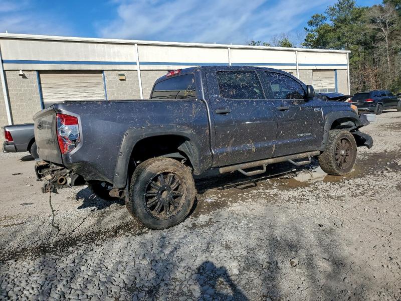 Фото 3 - TOYOTA TUNDRA
