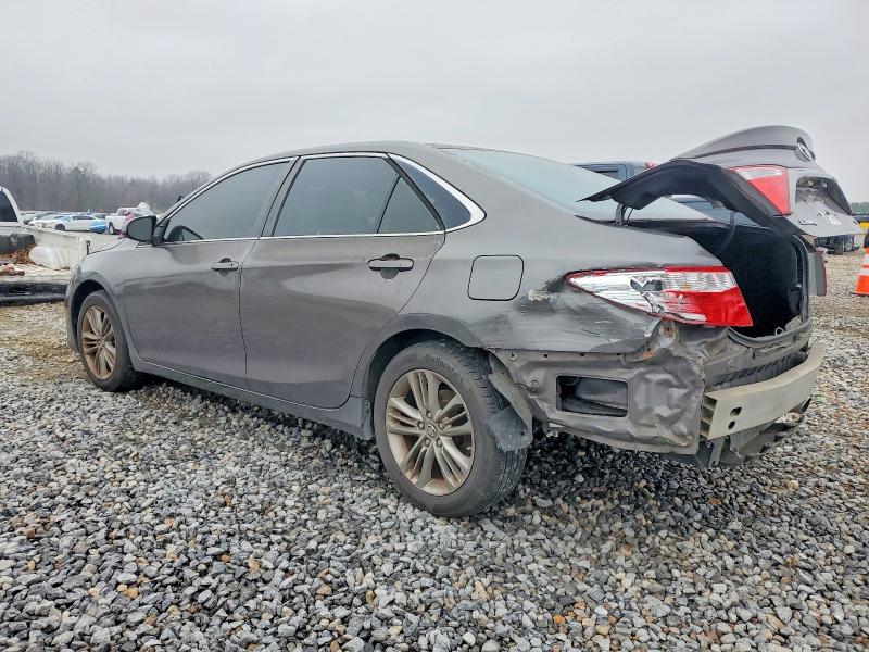 Фото 2 - TOYOTA CAMRY