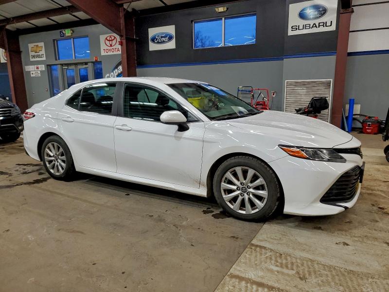 Фото 4 - TOYOTA CAMRY