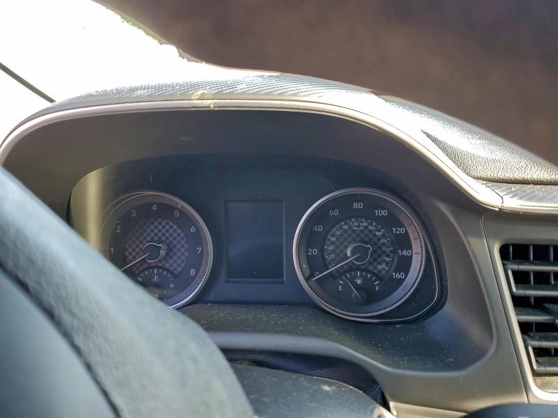 Фото 9 - HYUNDAI ELANTRA