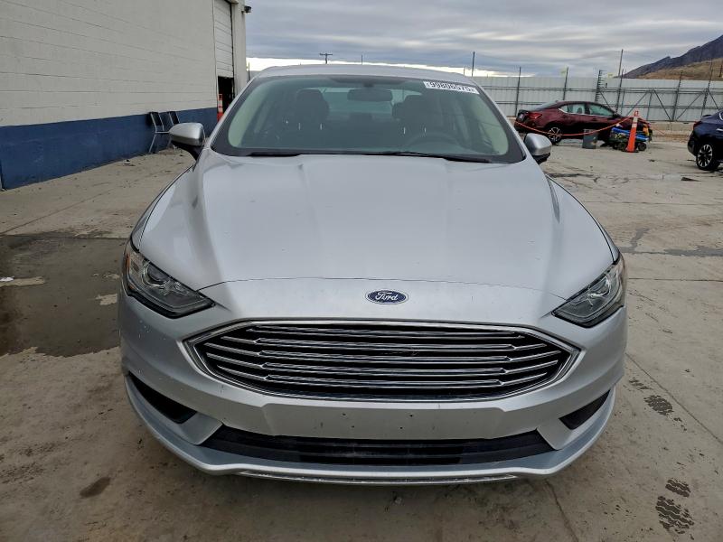 Фото 5 - FORD FUSION